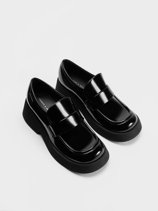 Sepatu Loafers Giselle Strap Chunky Patent, Black Patent, hi-res