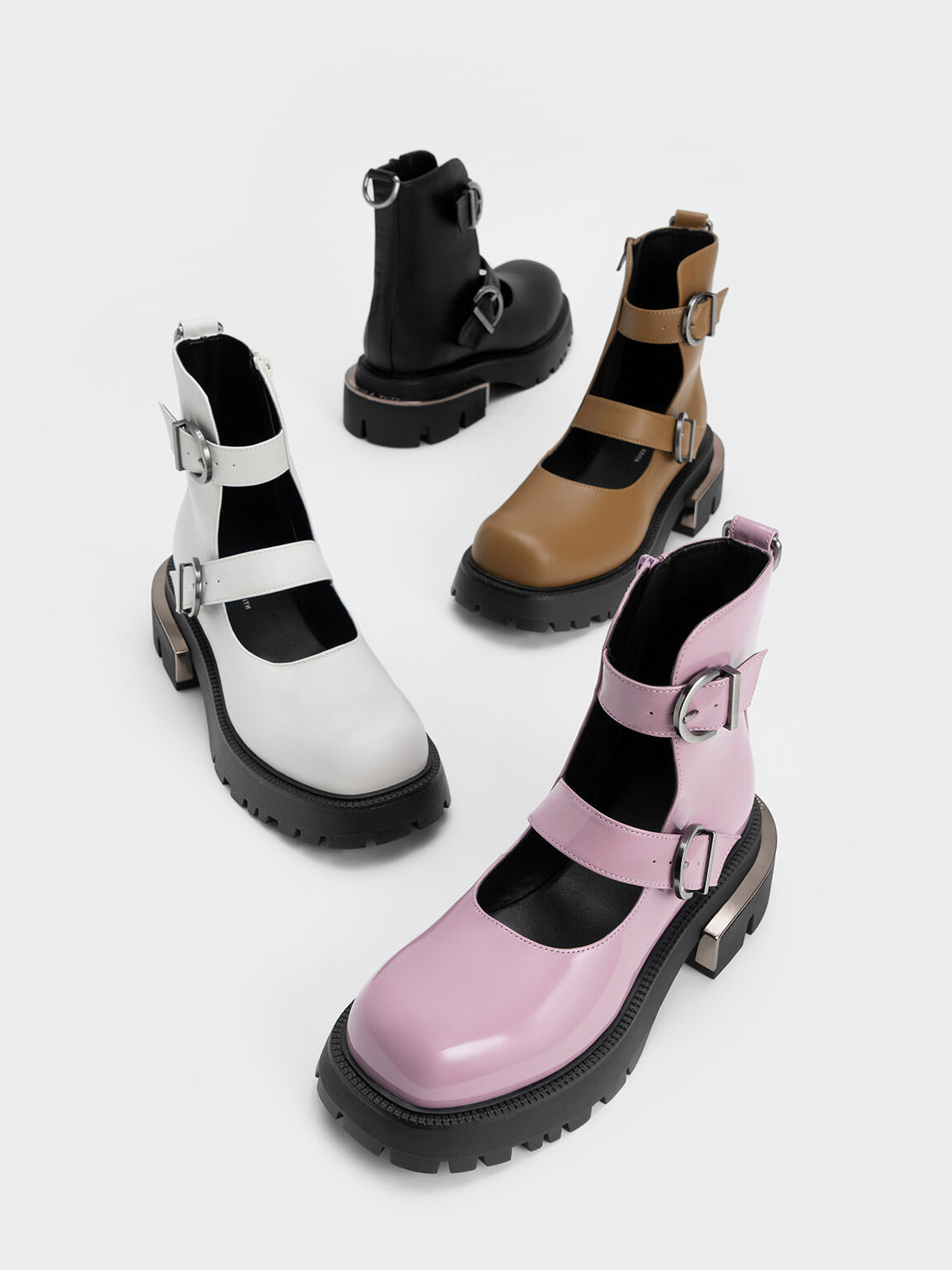 Sepatu Boots Chunky Buckled Selma, Chalk, hi-res