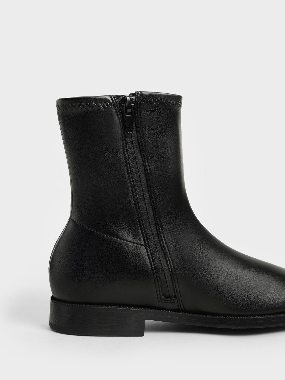 Sepatu Ankle Boots Girl's Zip-Up, Black, hi-res