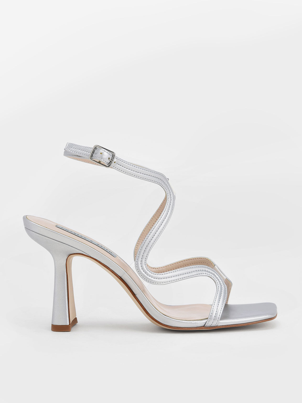 Belanja Sandal Bertumit Wanita Online 