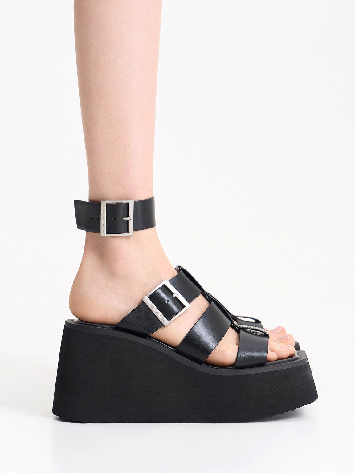 Black Iisa Flatform Gladiator Sandals CHARLES KEITH ID