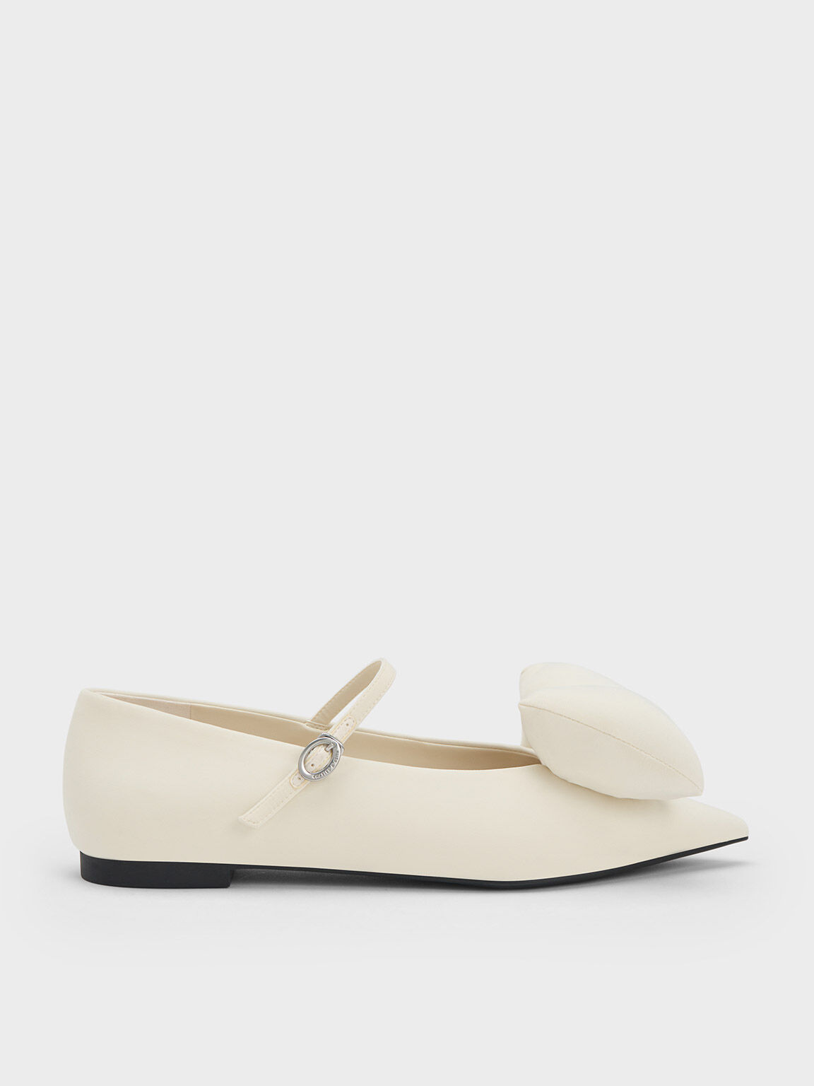 Sepatu Flats Mary Jane Puffy Bow, Cream, hi-res