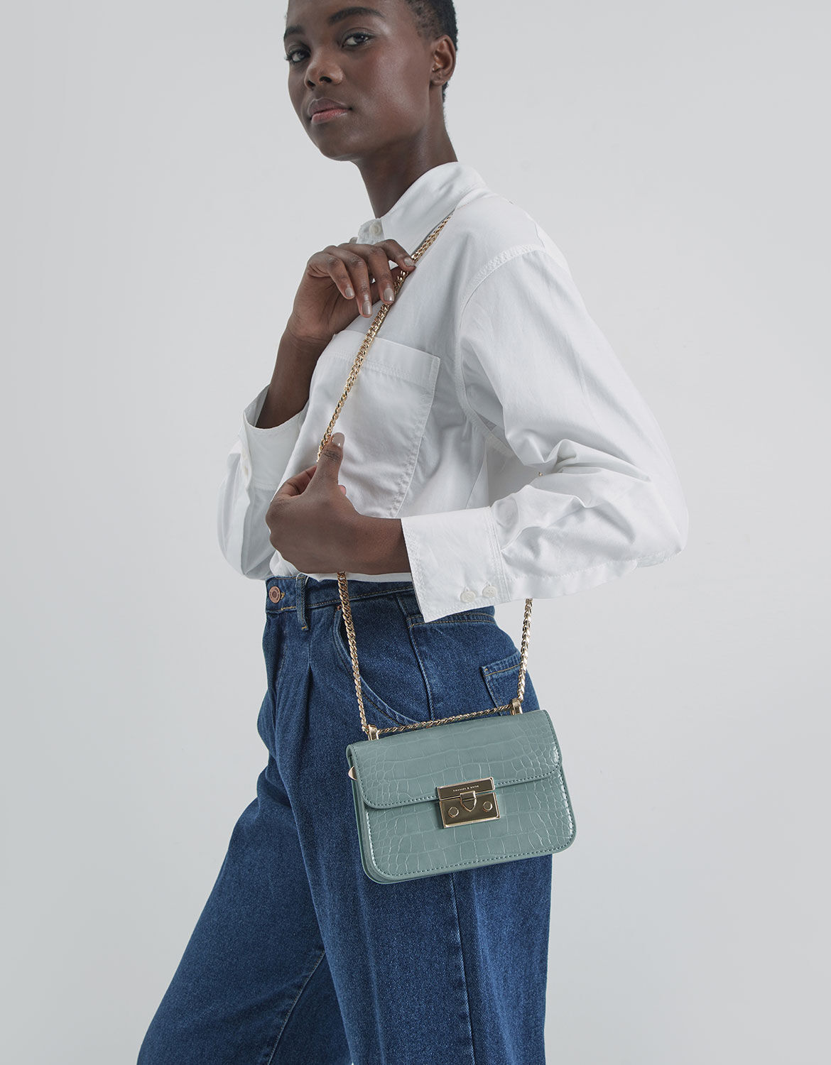 Handbag charles clearance and keith 2019