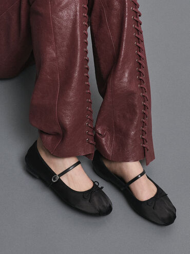 Sepatu Flats Mary Jane Satin Bow Emiko, Black, hi-res
