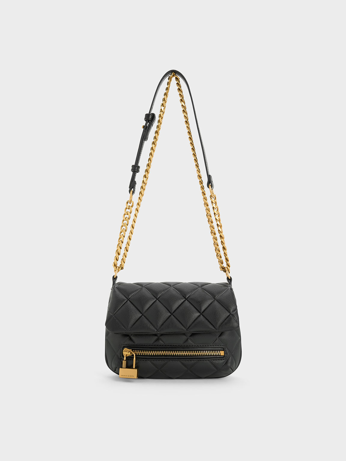 Black quilted bag with gold chain deals