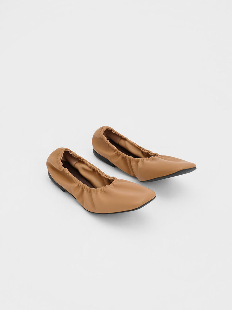 Sepatu Flats Ruched Ballerina, Camel, hi-res