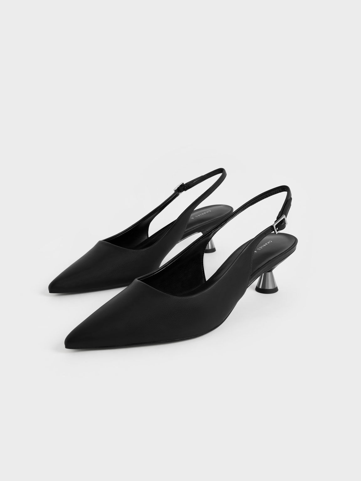 Sepatu Pumps Spool Heel Slingback, Black, hi-res