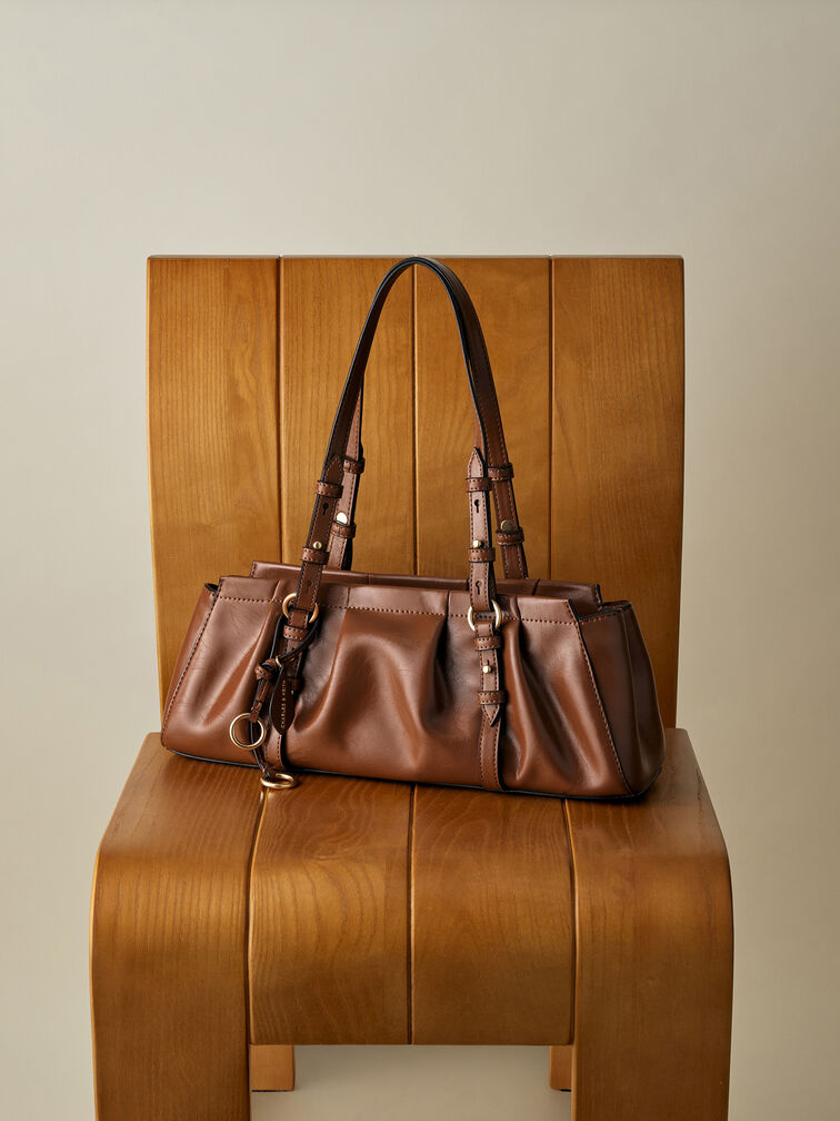 Tas Bahu Elongated Ruched Britton, Chocolate, hi-res