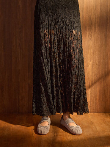 Sepatu Flats Mary Jane Furry-Strap Bow Winona Felt, Light Grey, hi-res