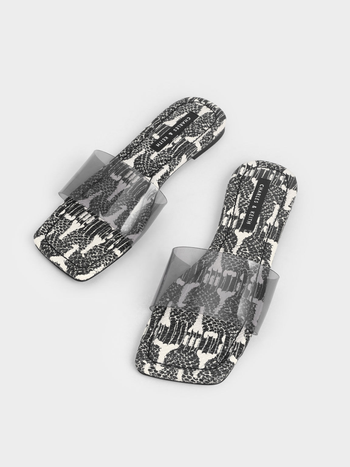 Sandal Slide Snike-Print Padded, Animal Print Black, hi-res