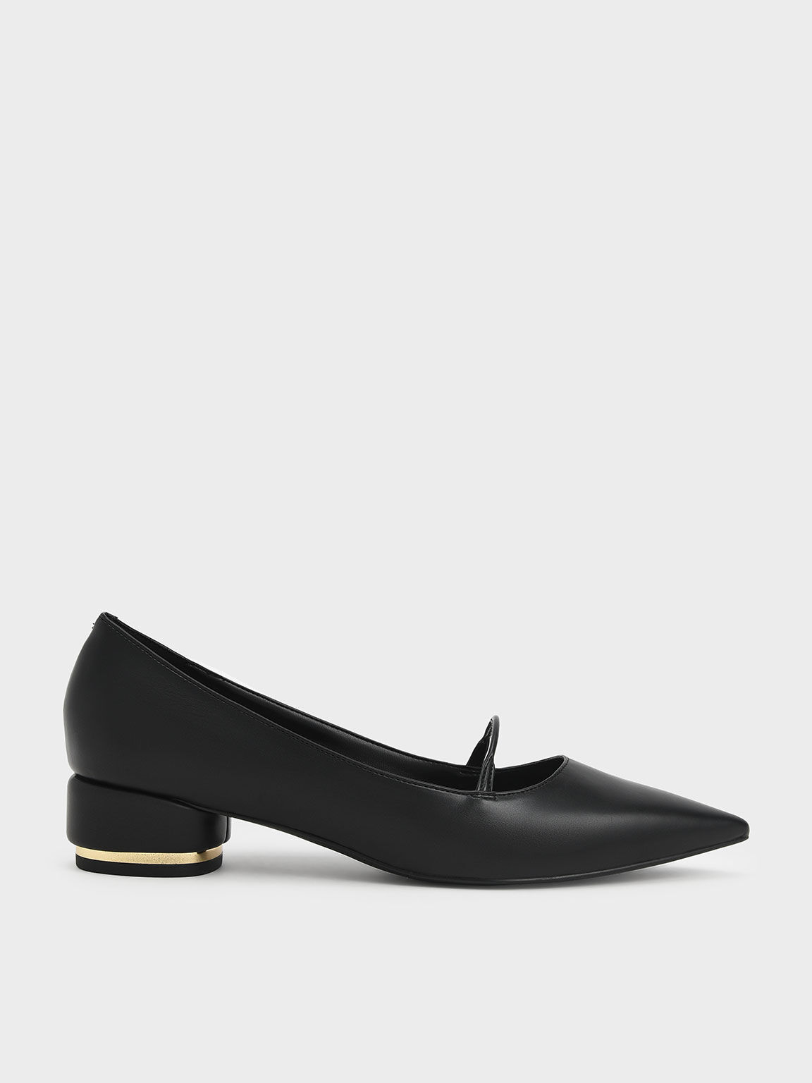 Black Sepatu Pumps Block Heel Pointed 