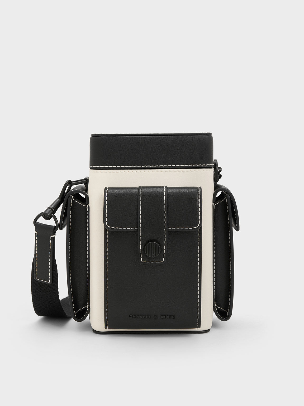 Small multi pocket crossbody bag best sale