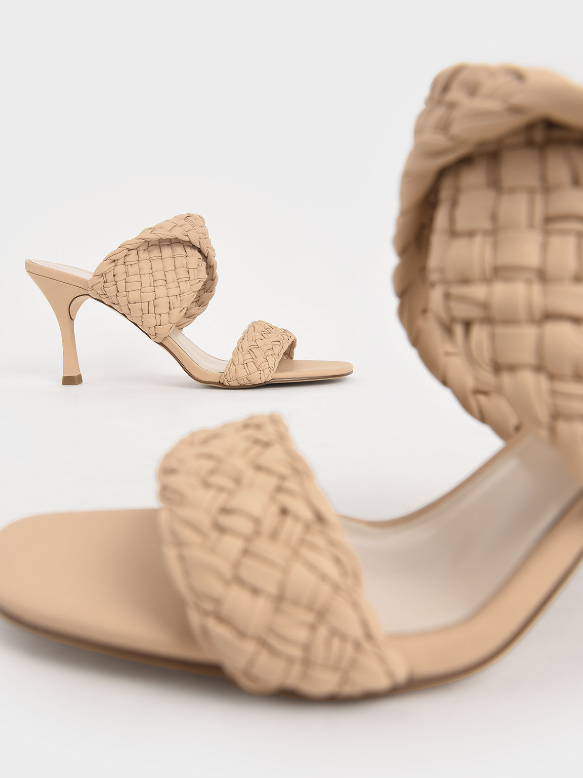Sepatu Heeled Mules Double Strap Woven, Nude, hi-res