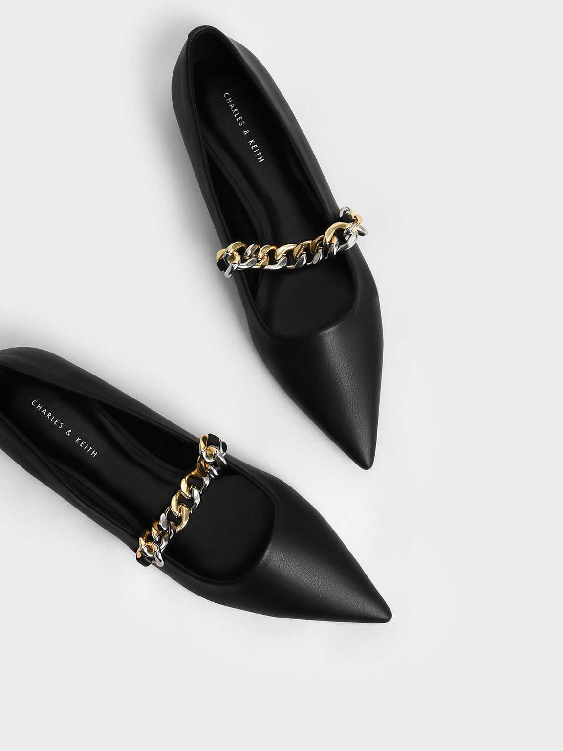 Sepatu Mary Jane Flats Chunky Chain-Link, Black, hi-res