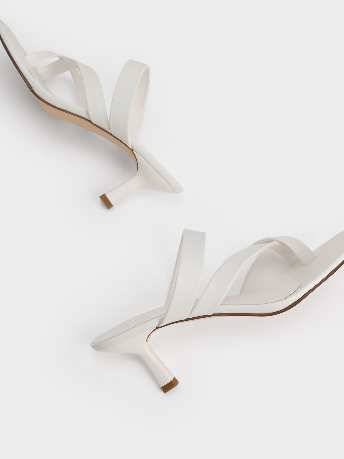 Sandal Heeled Toe Ring Textured Asymmetric, White, hi-res
