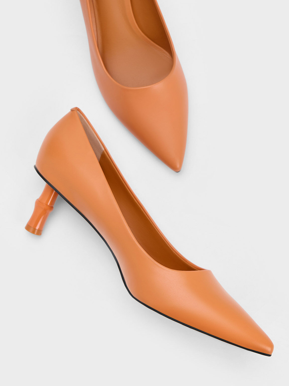 Sepatu Pumps Bamboo Heel Pointed-Toe, Orange, hi-res