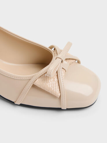 Sepatu Pumps Bettina Double-Bow, Beige, hi-res