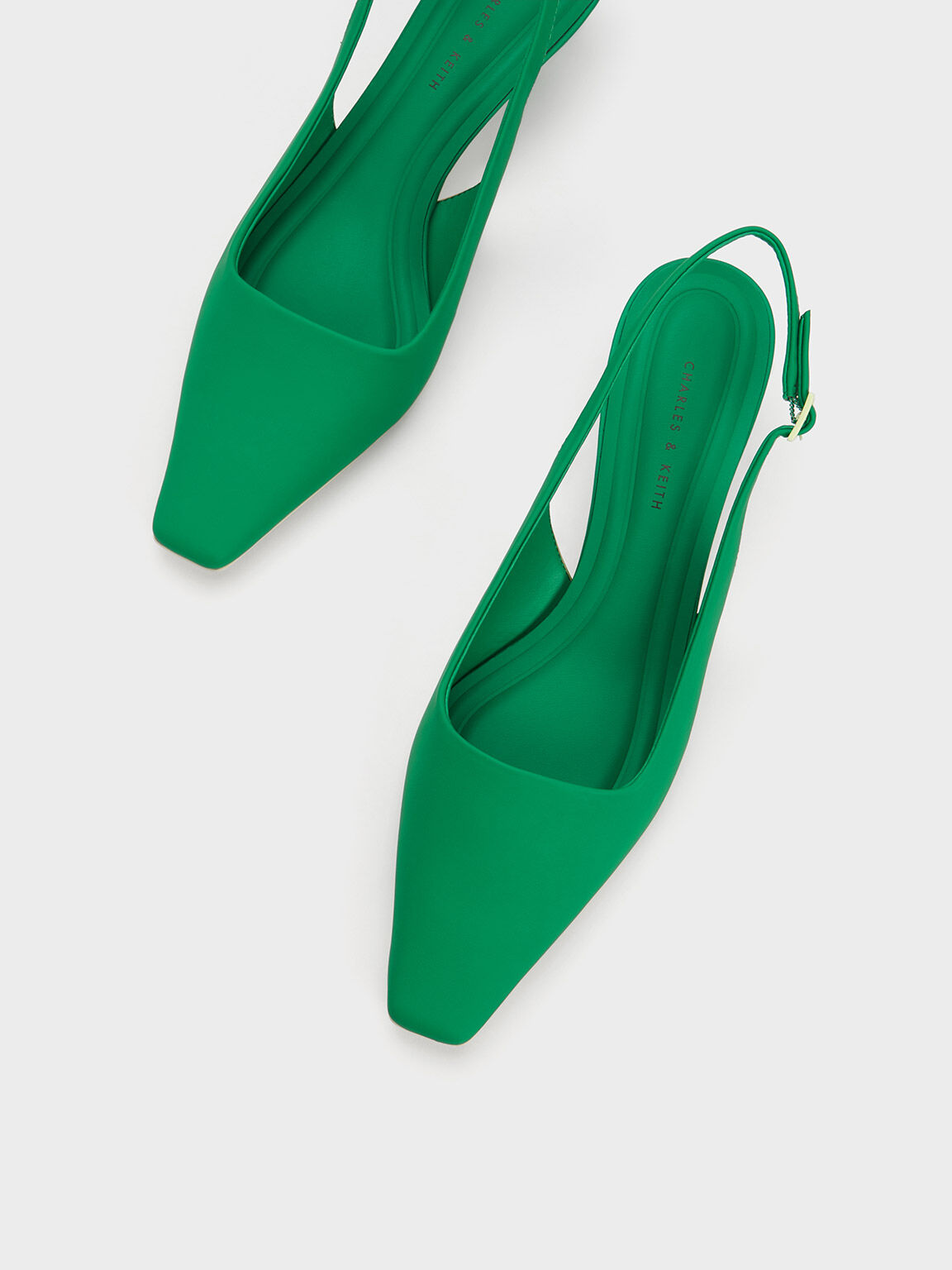 Sepatu Pumps Slingback Square-Toe Vita, Green, hi-res