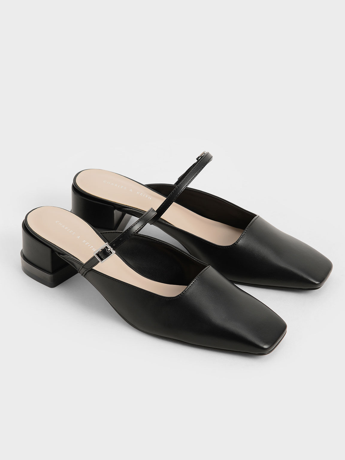 Sepatu Mary Janes, Black, hi-res