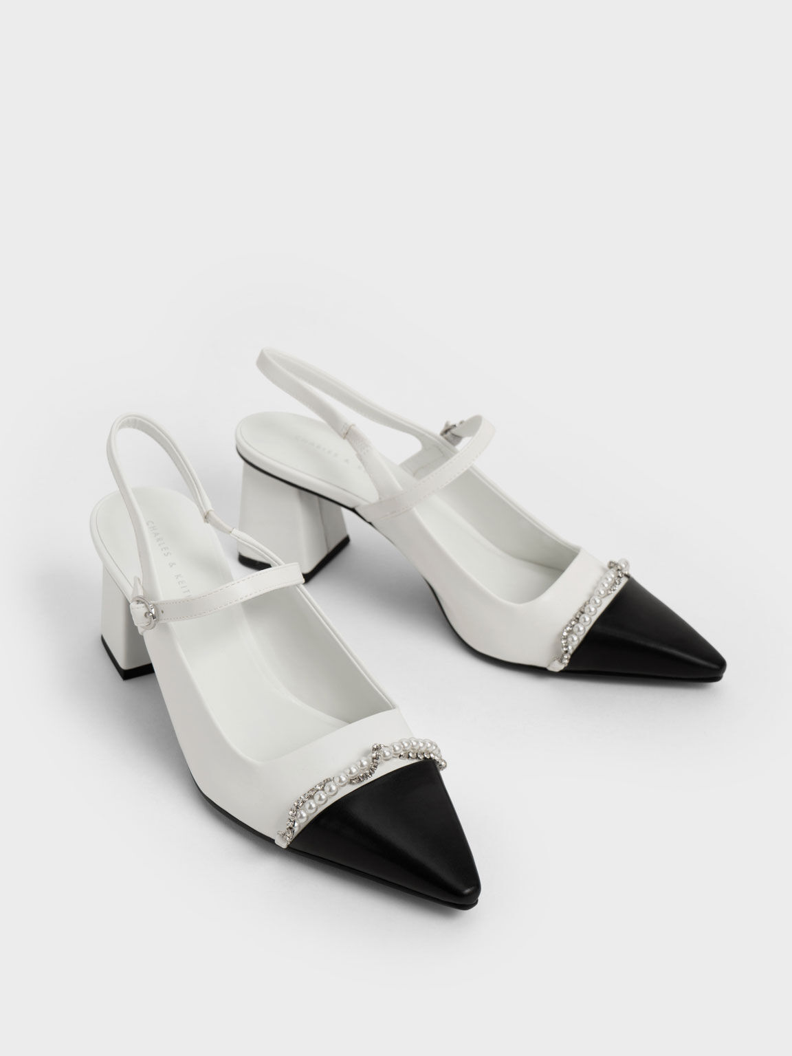 Sepatu Pumps Bead & Gem Embellished Slingback, White, hi-res