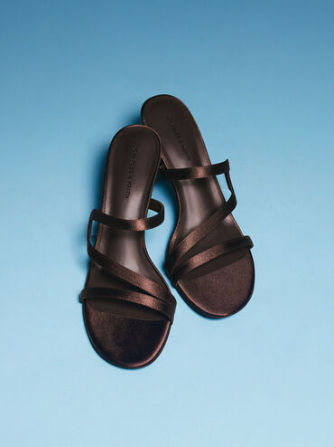 Sepatu Mules Heeled Wavy Satin Arden, Dark Brown Textured, hi-res