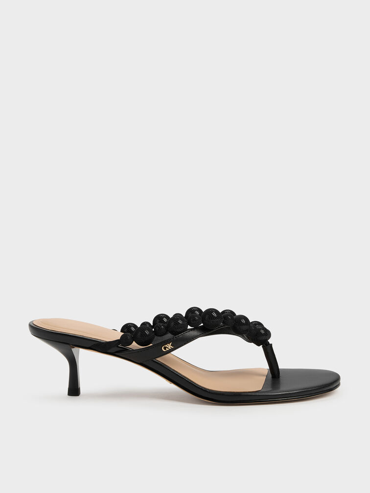 Sepatu Kitten Heels Thong Beaded Leather, Black, hi-res