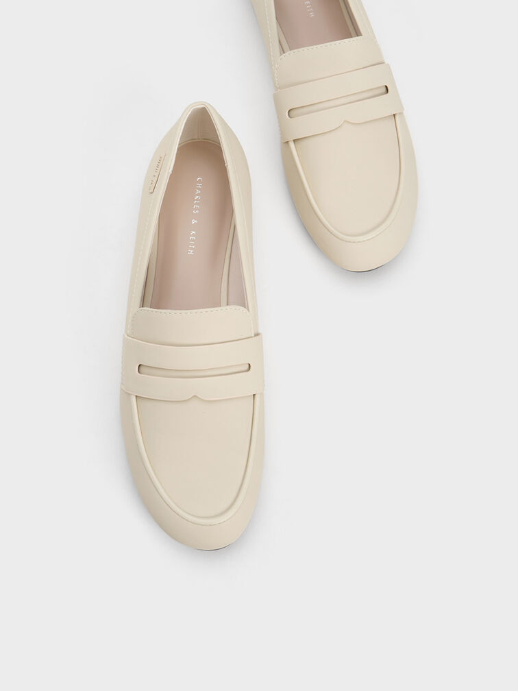 Sepatu Loafers Cut-Out Almond Toe, Chalk, hi-res