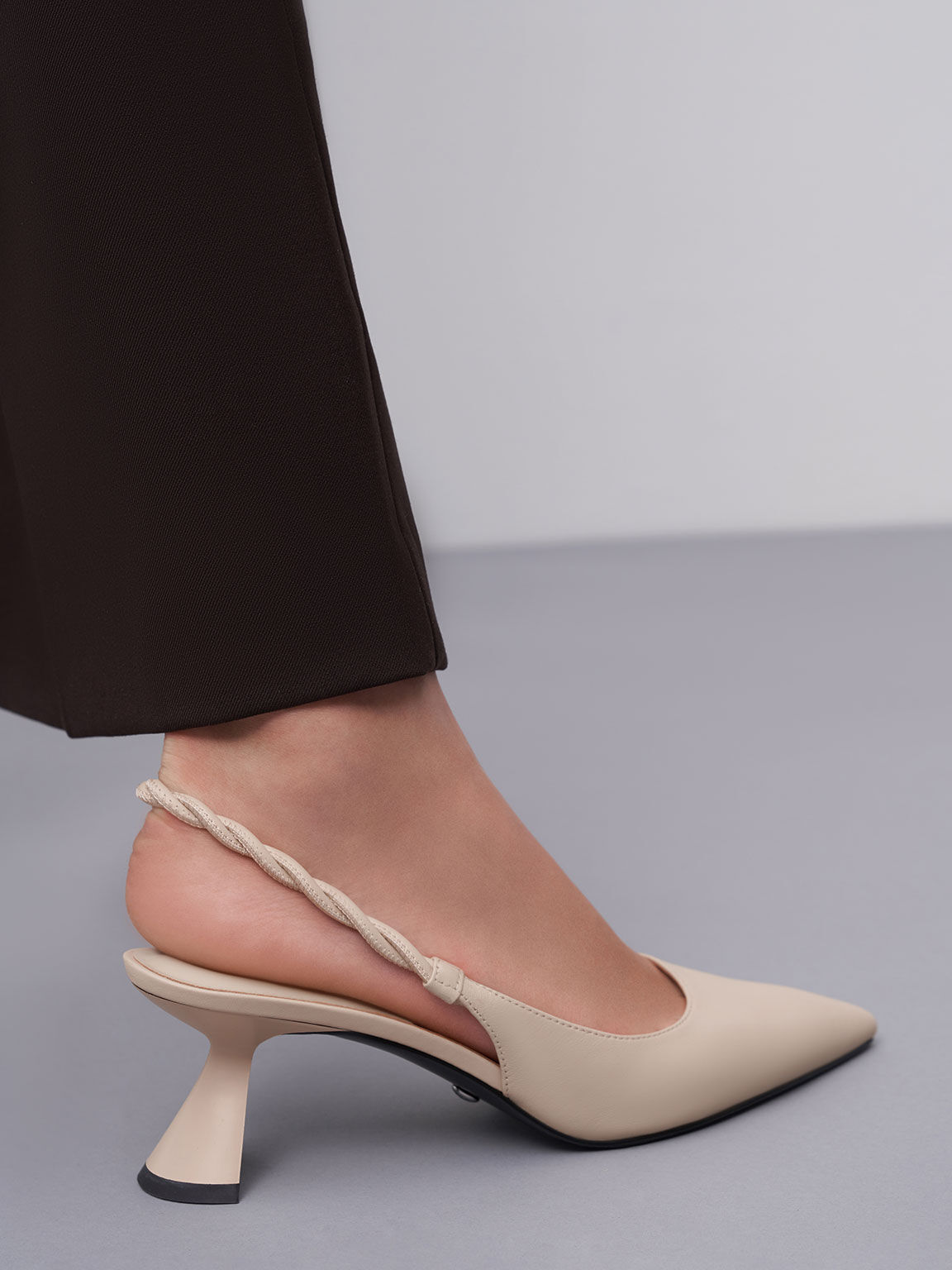 Beige Leather Braided Slingback Pumps 
