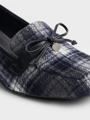 Sepatu Pumps Loafer Bow Circle-Charm, Dark Grey, hi-res