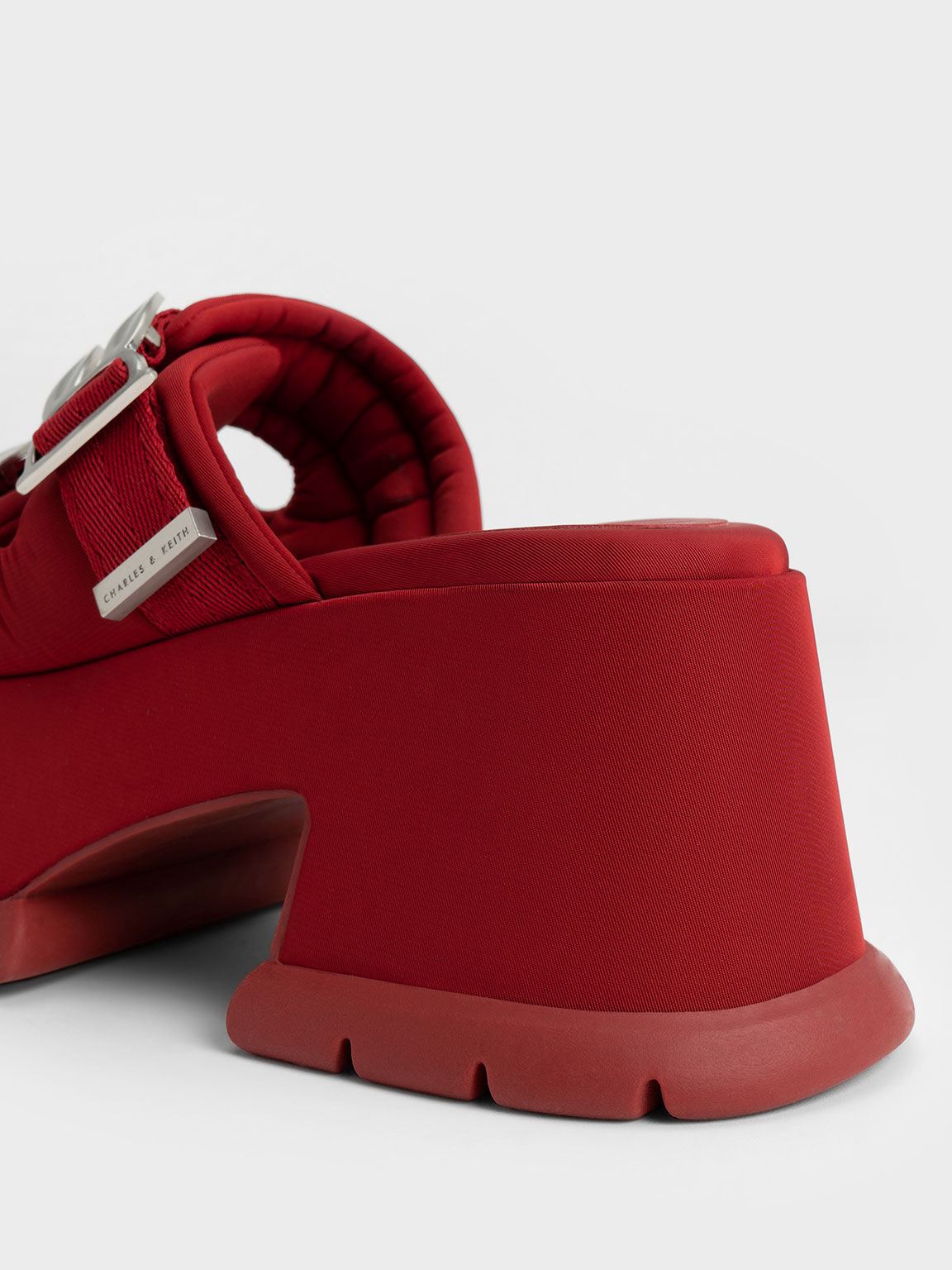Sepatu Mules Wedge Metallic Accent Judy Hopps, Red, hi-res