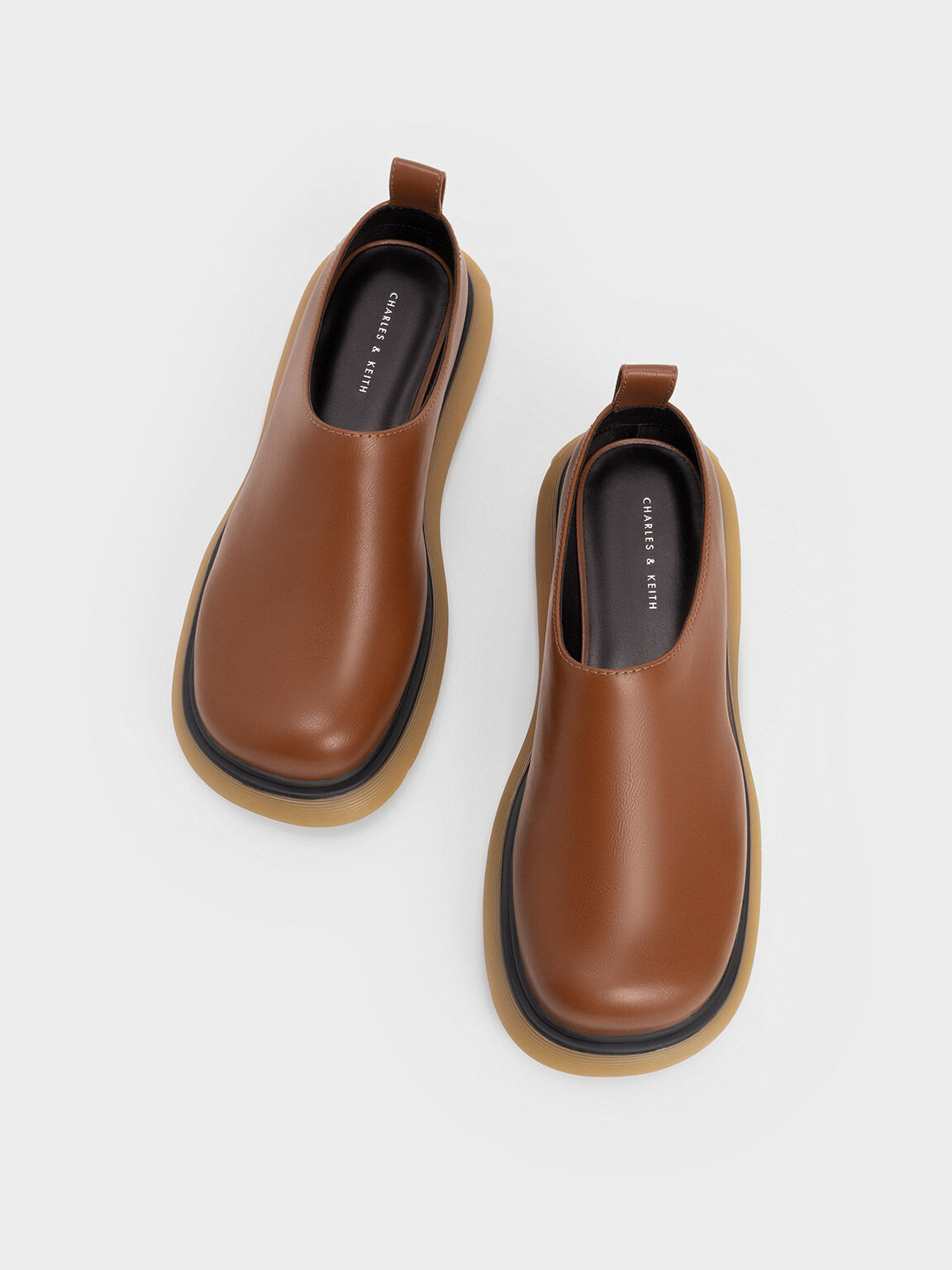 Sepatu Mules Round-Toe Platform, Cognac, hi-res