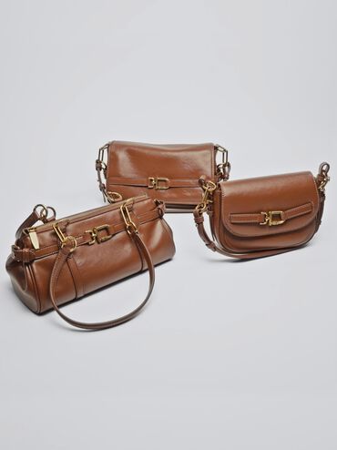 Tas Bahu Elongated Metallic-Accent Gwynne, Chocolate, hi-res