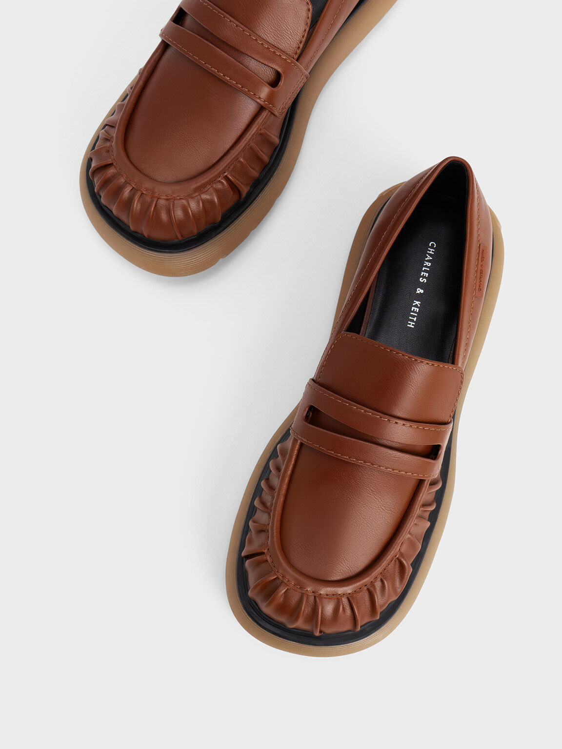 Sepatu Penny Loafers Ruched Ridged-Sole, Cognac, hi-res