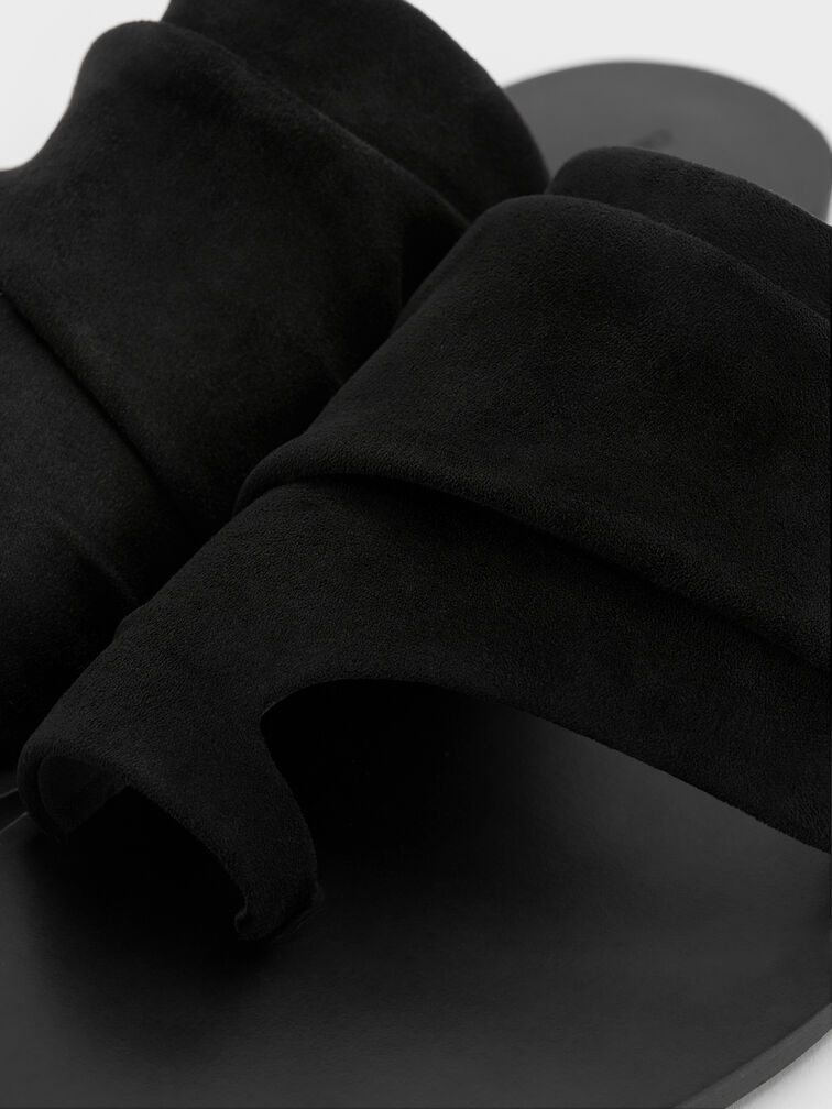 Sandal Toe-Ring Ruched Faux Suede, Black Textured, hi-res