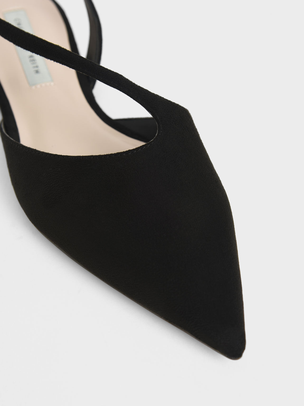Sepatu Textured Pointed Toe Asymmetric Strap Ballerina Flats, Black Textured, hi-res