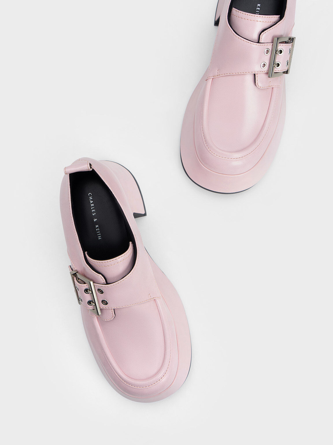 Sepatu Loafers Buckled Chunky Rubina, Light Pink, hi-res