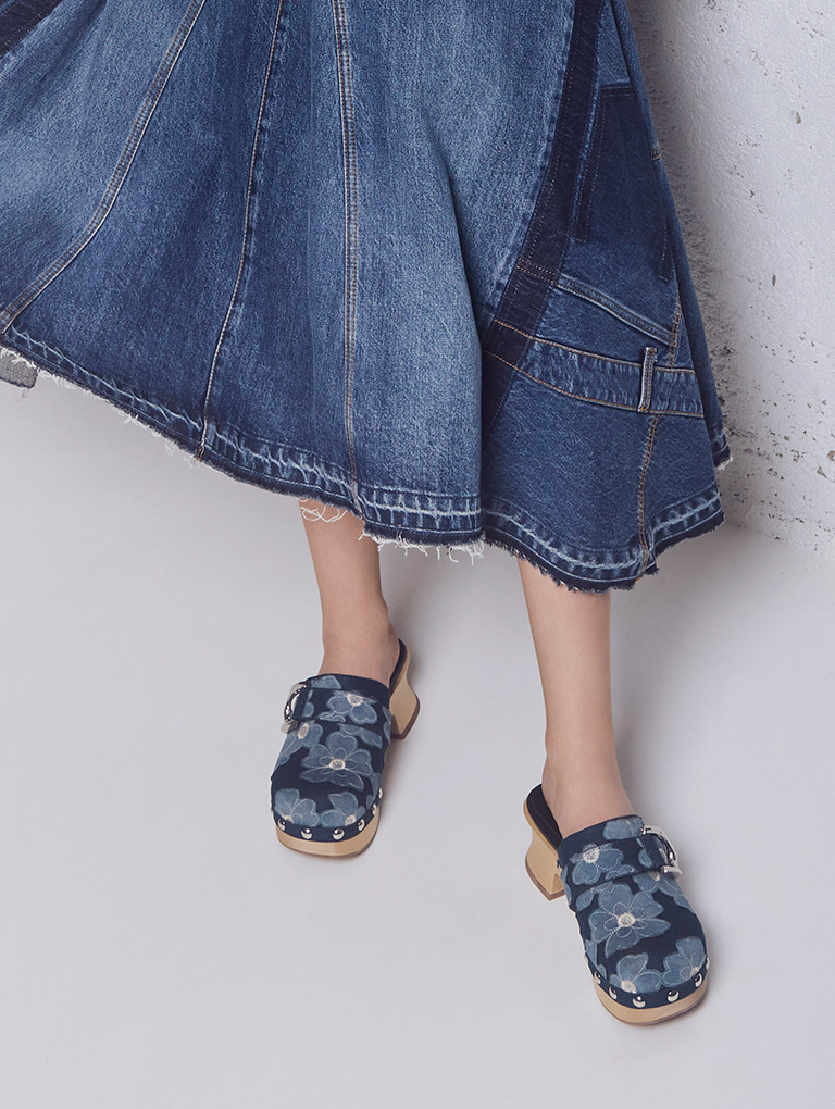 Women’s Gabine floral denim studded clogs (top view) – CHARLES & KEITH