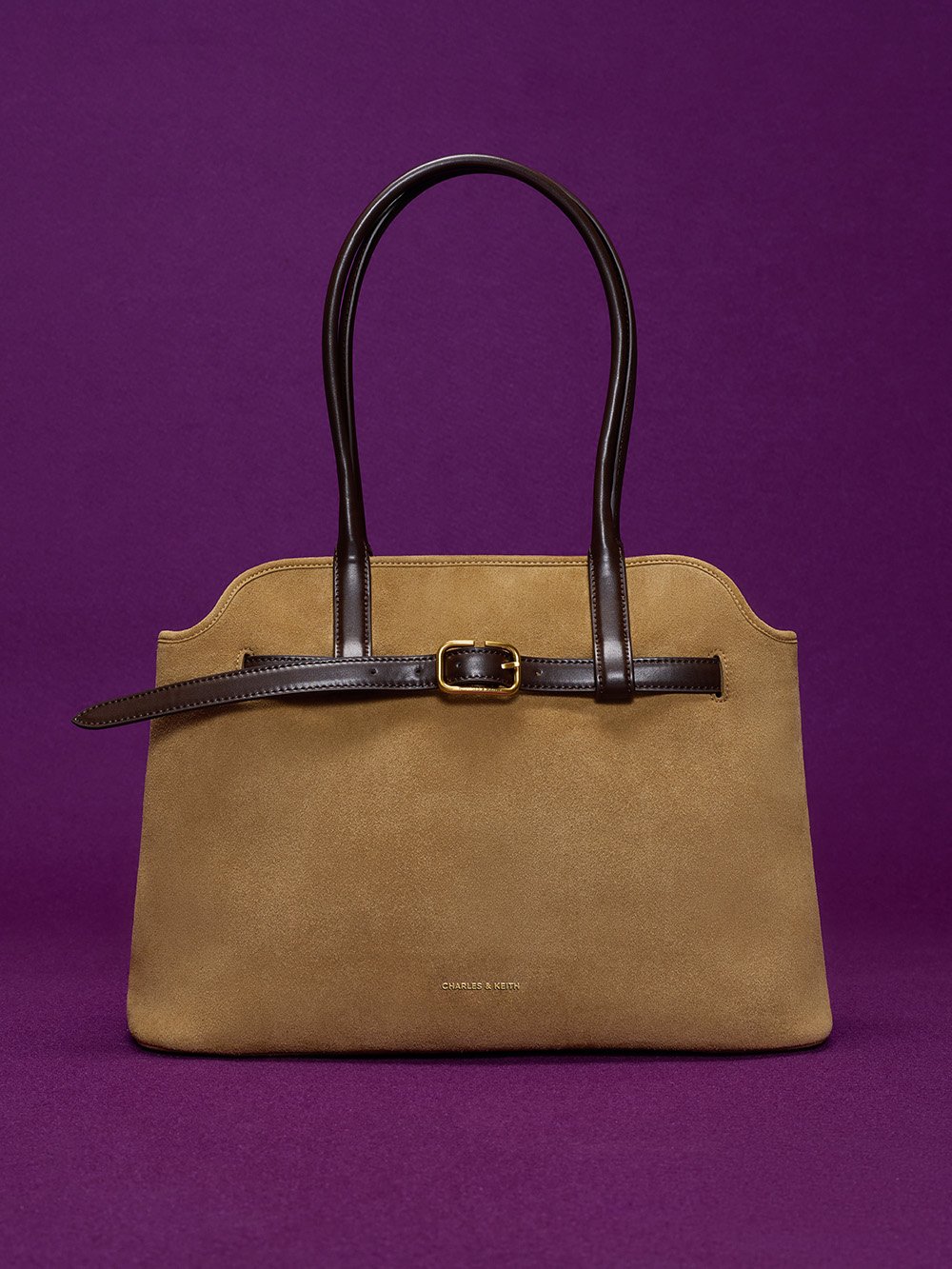 Women’s Victoria recycled suede belted trapeze tote bag in sahara sand - CHARLES & KEITH