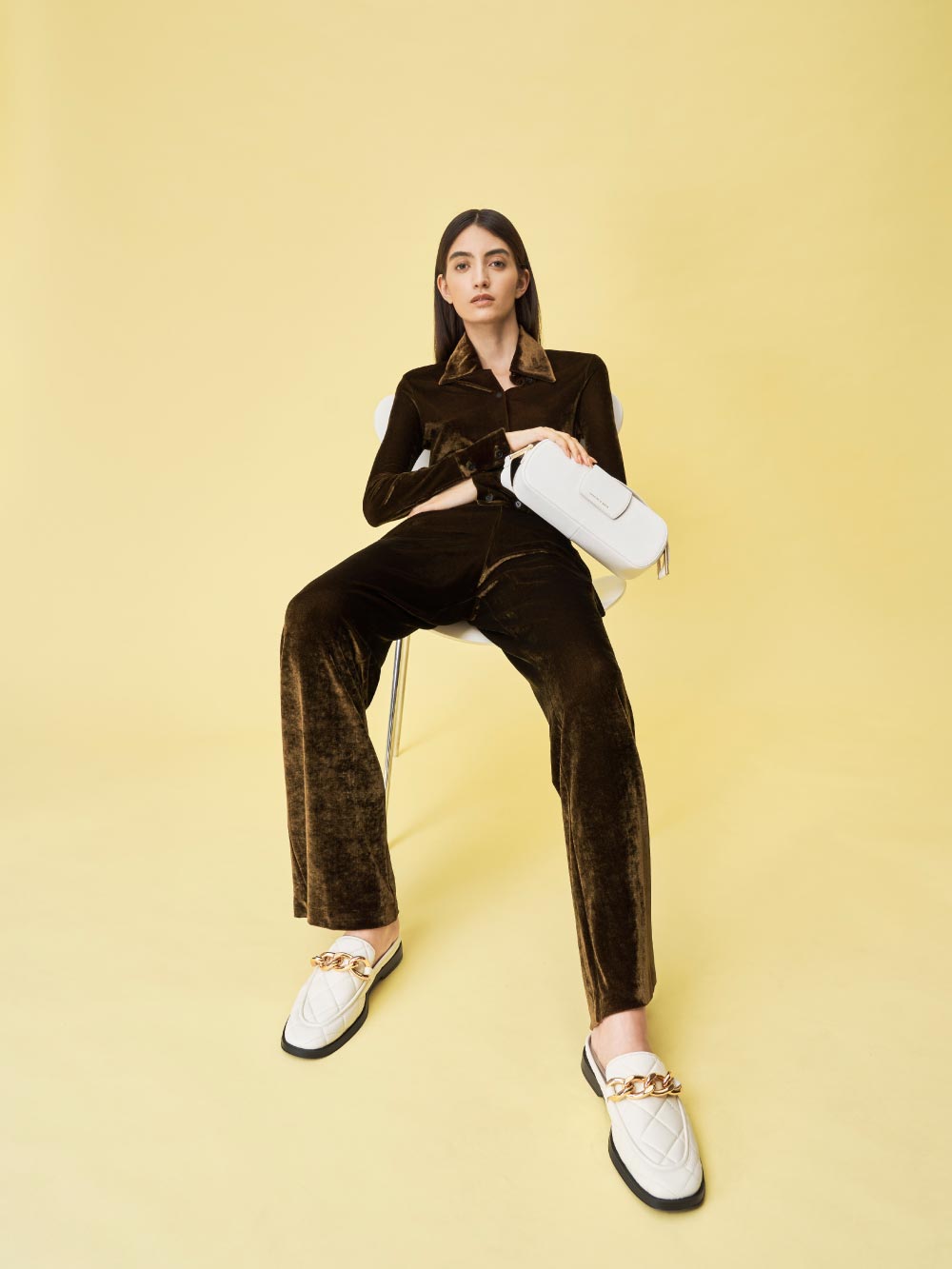 Take your fashion cues from our style experts — browse this edit of timeless and stylish accessories, and add your favourites to your collection. Shop now.