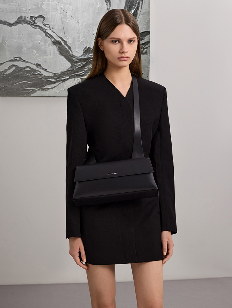 Women’s Marceline trapeze shoulder bag in noir  - CHARLES & KEITH