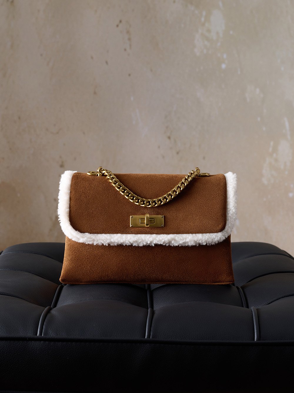 Women’s Kerry Recycled Suede & Faux Shearling Chain-Handle crossbody bag in brown - CHARLES & KEITH