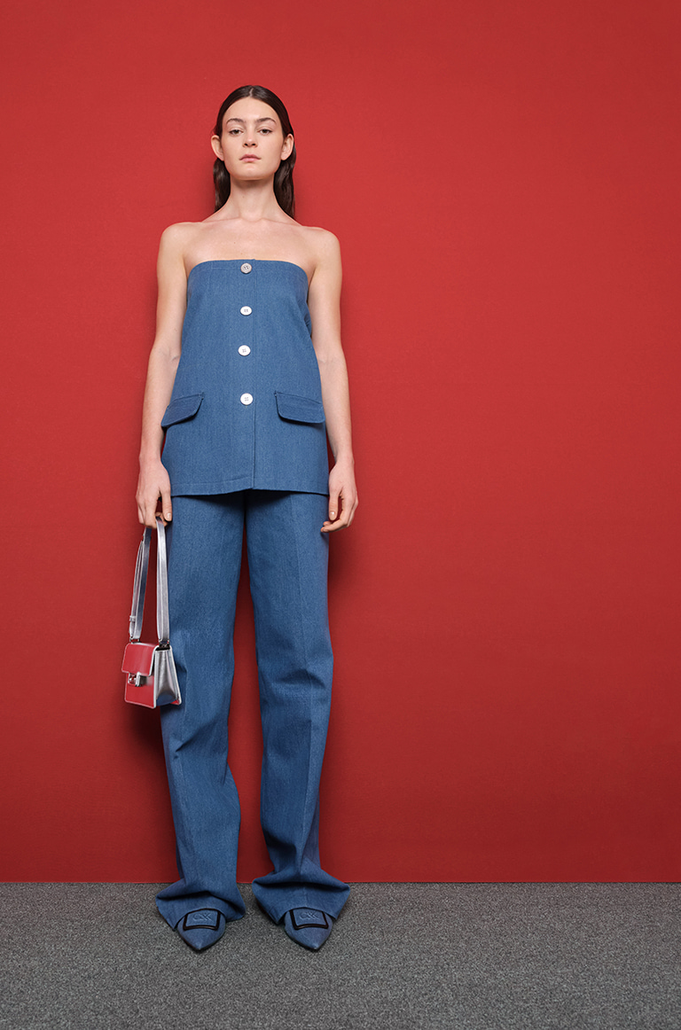 Women's Leather & Denim Pointed-Toe Flats in blue and Leather Metallic Boxy Bag in silver - CHARLES & KEITH