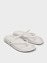 SEPATU FLATS