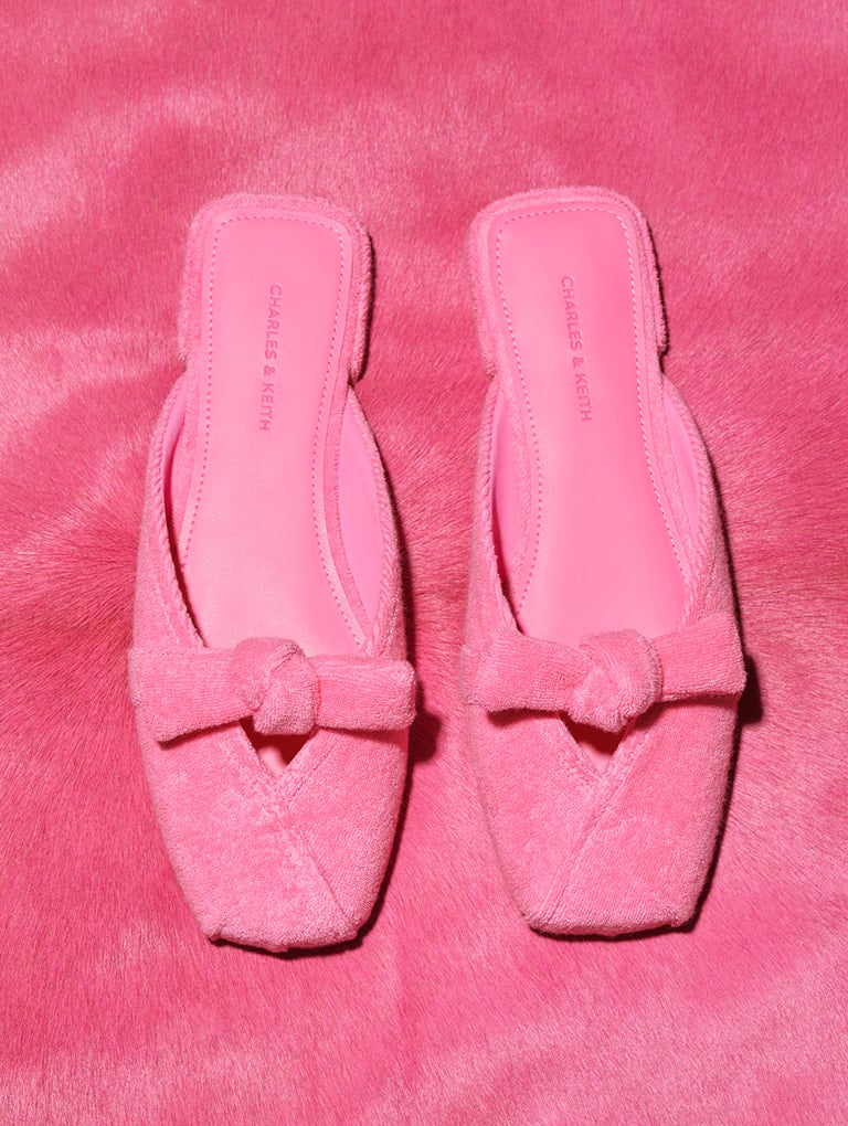 Loey Textured Knotted Slides in pink - CHARLES & KEITH