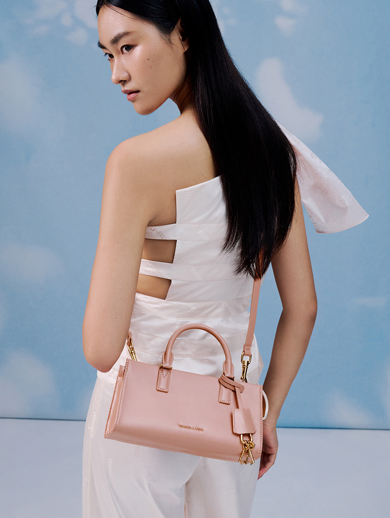  - CHARLES & KEITH