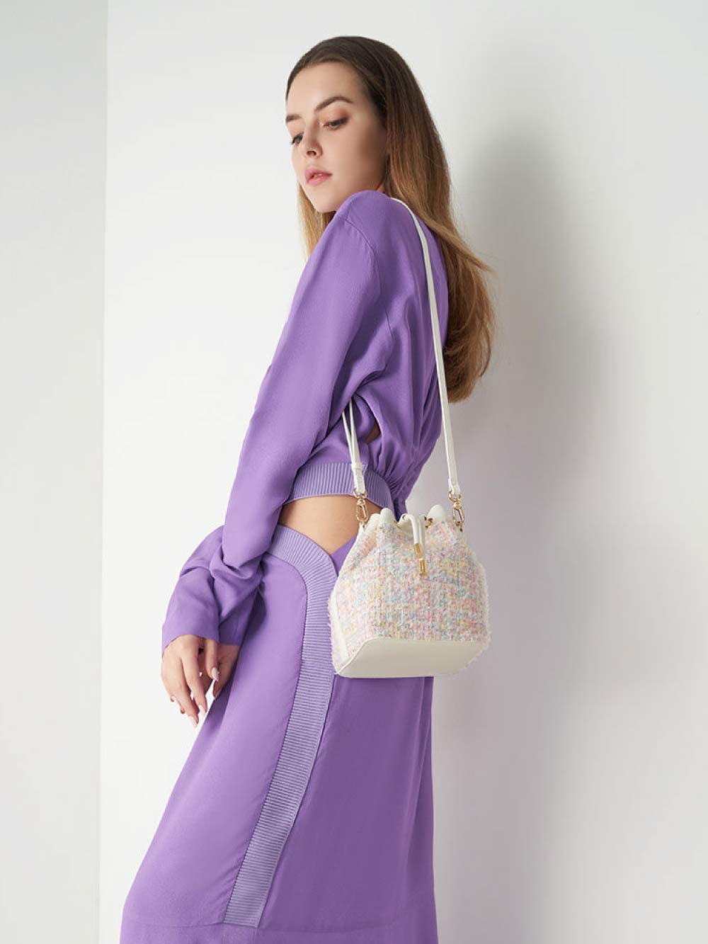 Women's light pink tweed drawstring bucket bag - CHARLES & KEITH