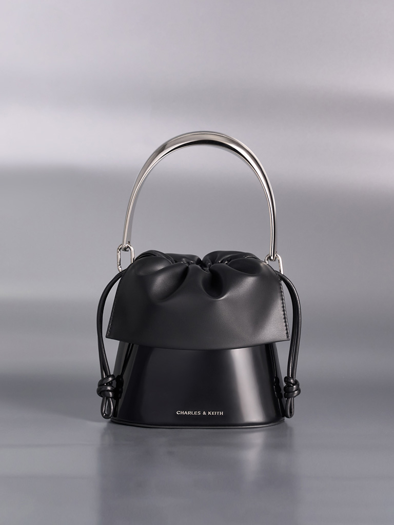  - CHARLES & KEITH