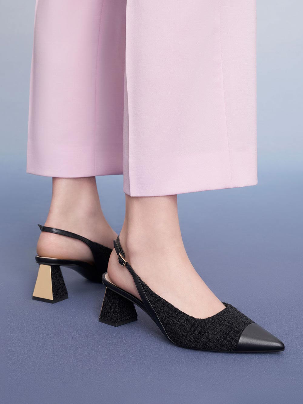Sepatu pumps wanita tweed toe cap slingback black textured – CHARLES & KEITH
