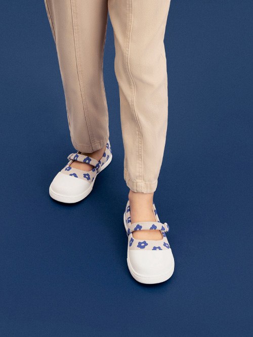 Sepatu Flats Girls' Floral- Print Mary Jane