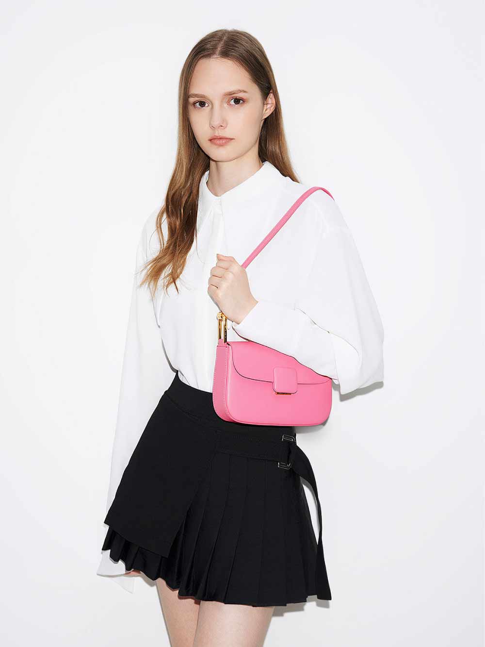Women's pink Koa square push-lock shoulder bag – CHARLES & KEITH
